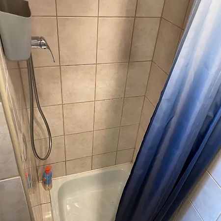 Apartament Var-lak